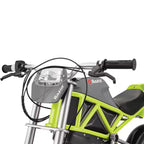 Bicicleta eléctrica Razor RSF650 con neumáticos, motor accionado por cadena y compartimento oculto. Soporta 220 libras y alcanza velocidades de 17 millas por hora.