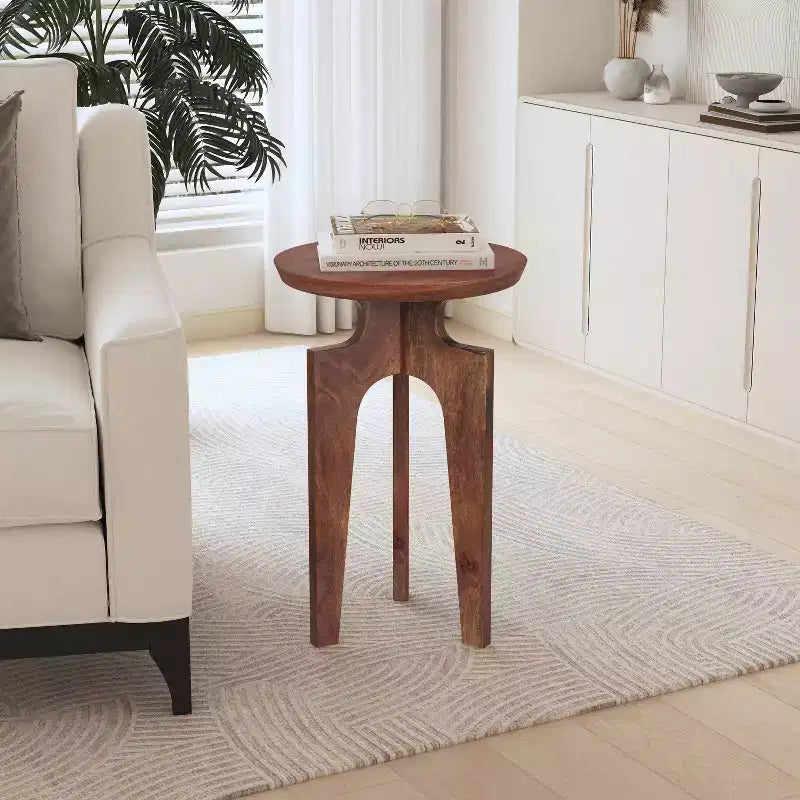 Mesa auxiliar redonda de madera de mango de 3 patas, nogal