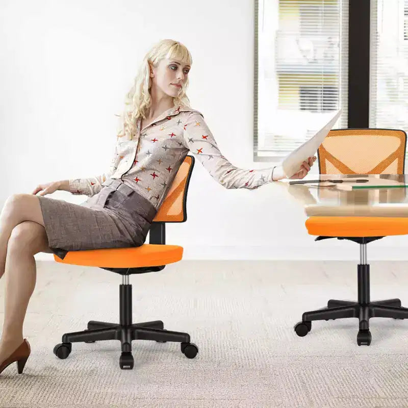 Silla de oficina de malla sin brazos con altura ajustable y soporte lumbar, silla de escritorio giratoria con ruedas para espacios pequeños