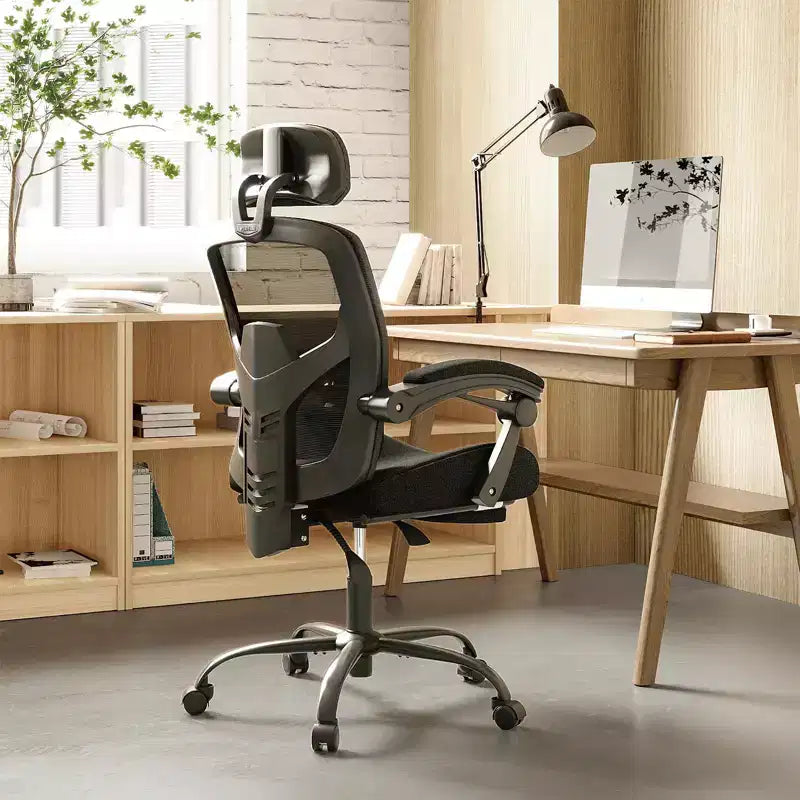 Silla de oficina ergonómica TUYOHW con reposapiés retráctil, silla gaming con cojín de apoyo lumbar y reposabrazos acolchados, silla giratoria para oficina