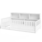 Cama de suelo Montessori de madera con barandillas estilo valla de 21.4'' y 5 estantes de almacenamiento, estructura de cama para niños para dormitorio