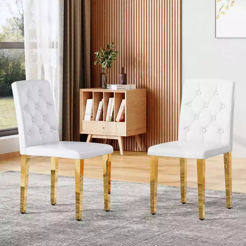 Juego de 2 sillas de comedor modernas tapizadas en PU con patas de metal dorado, lujosas sillas sin reposabrazos para cocina o comedor