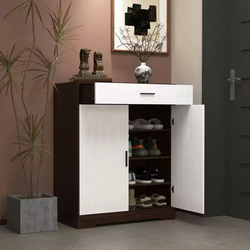 Zapatero de Madera Independiente de Cuatro Niveles con un Cajón, Puertas de Armario Blancas y Estantes Ajustables, Ideal para Entradas, Nogal
