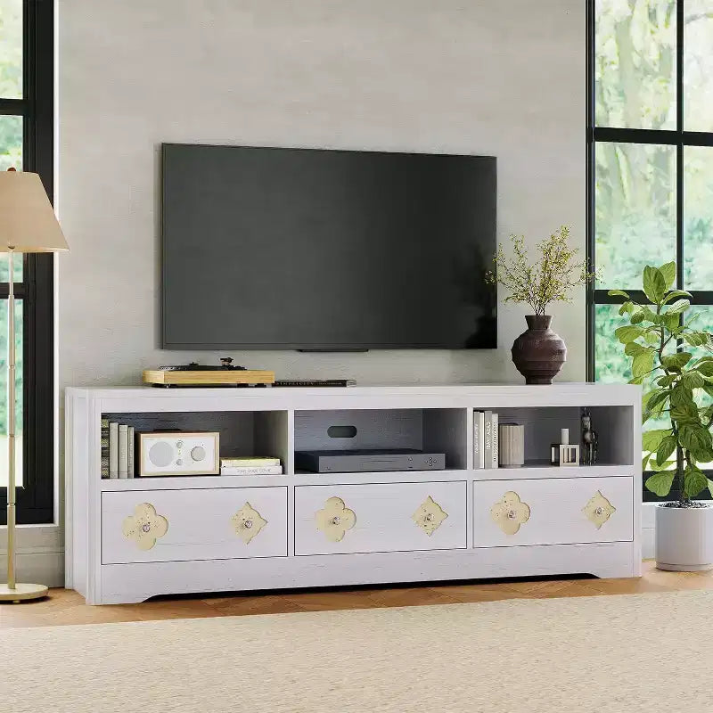 Mueble de TV Moderno de Mediados de Siglo de 70" para TV de 85" - Cajón Tallado con Tiradores de Cristal, Gestión de Cables, Capacidad de 220 libras, Centro de Medios de Madera MDF
