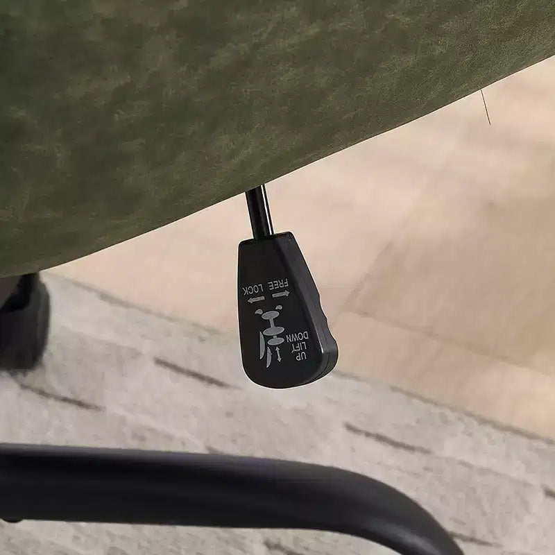 Silla de oficina de cuero sintético de primera calidad con ajuste de altura - Adecuada para usar en oficinas, dormitorios, tocadores y otros entornos interiores
