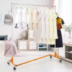 Portant à vêtements Z VEVOR, portant à vêtements à base Z de qualité industrielle, portant à vêtements roulant Z, portant à vêtements robuste en acier à base Z avec roulettes verrouillables, orange et argent