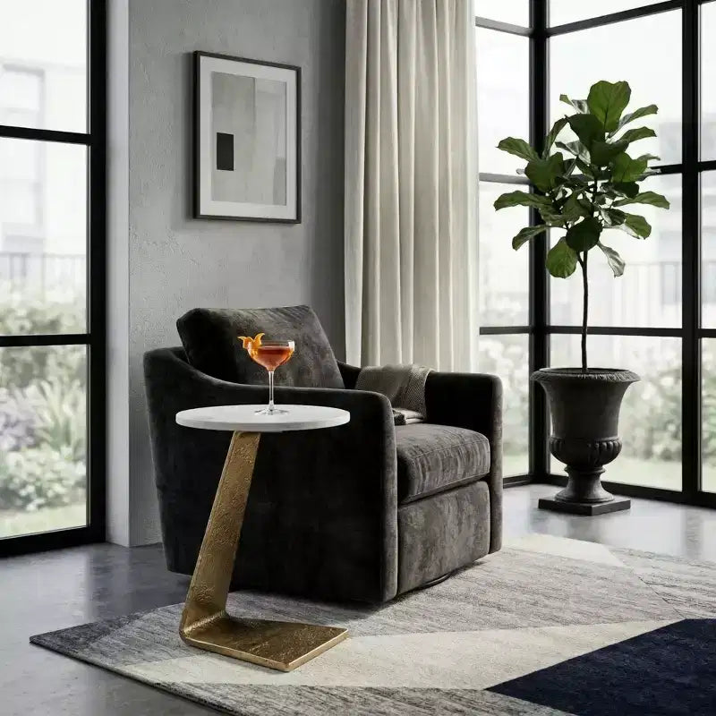 Table d'appoint moderne avec base inclinée pour la décoration de chambre - Petite table d'appoint contemporaine pour la décoration de maison et de salon - 22, Blanc et Or