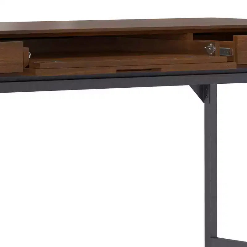 Escritorio de madera maciza WyndenHall Devlin Mid-Century con cajones, chapado de nogal