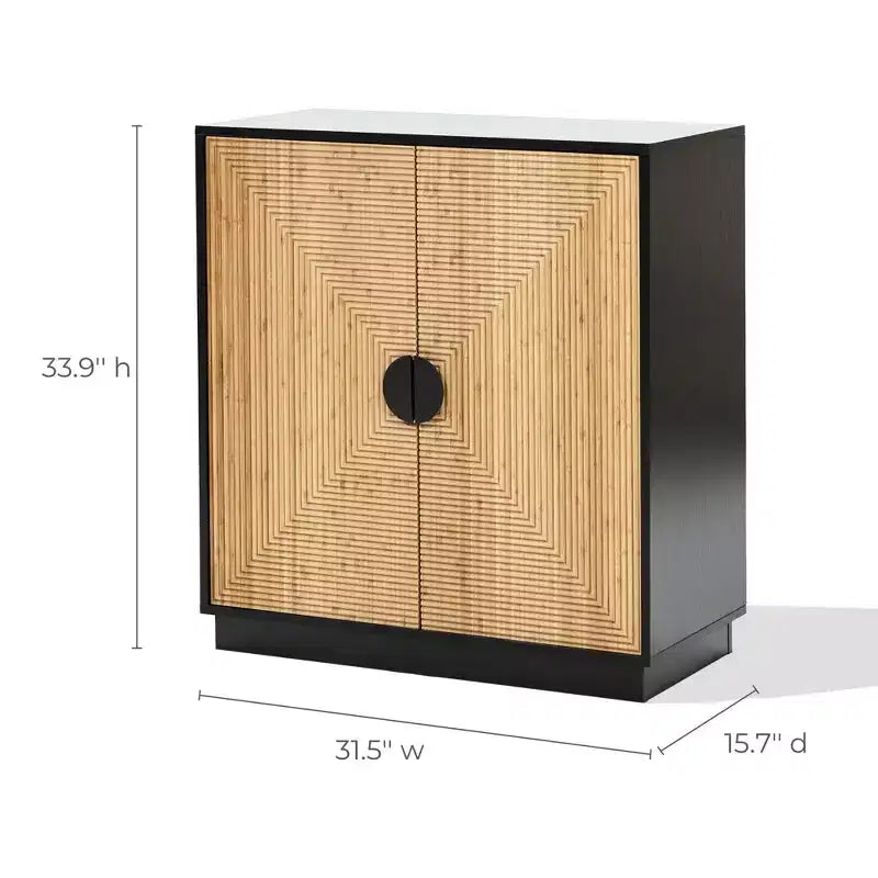 LuxenHome Armario auxiliar moderno bohemio de 2 puertas negro con tiras de bambú marrón