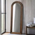Miroir sur pied plein cadre Dovelina à cadre en bois, dessus arqué