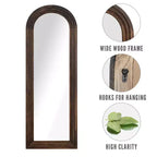 Miroir sur pied plein cadre Dovelina à cadre en bois, dessus arqué
