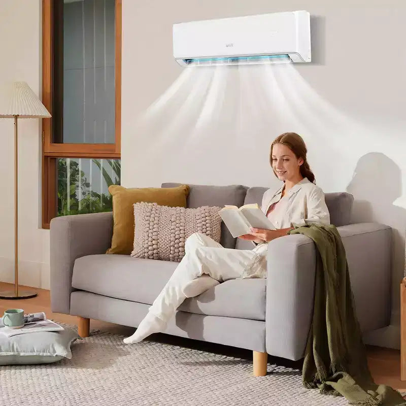 Climatiseur et Chauffage Mini Split Costway 24000 BTU avec Wifi et Pompe à Chaleur Noir/Blanc