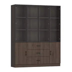 Mueble expositor de madera marrón con puertas de cristal y luces LED